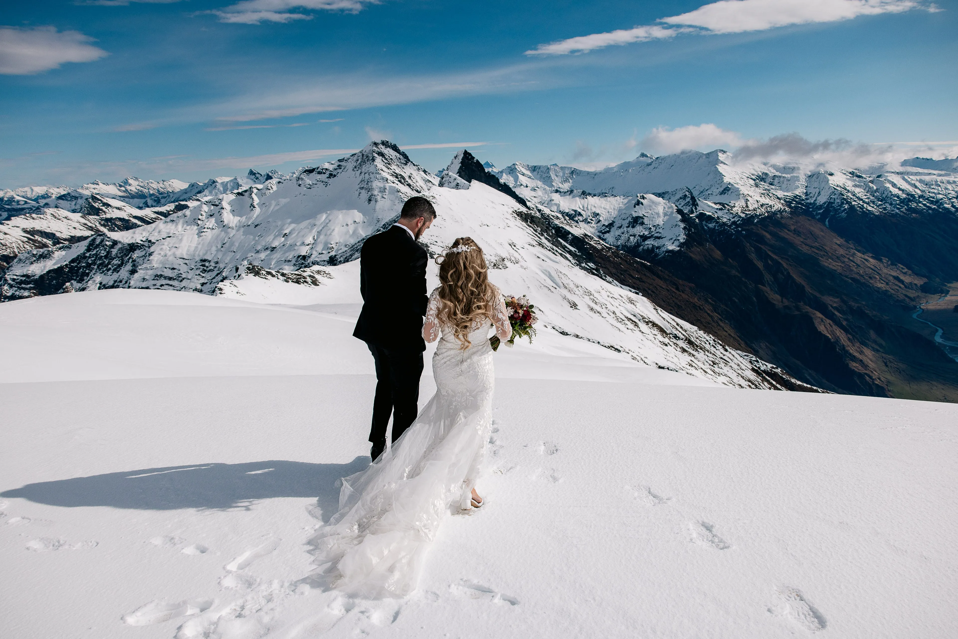 A helicopter wedding on Fog Peak near Mt Aspiring National Park, Wānaka