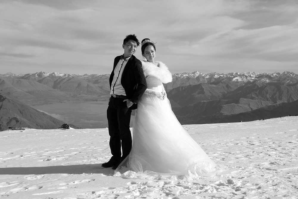 Cecil Peak snow landing heli wedding New Zealand